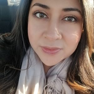 Meet your Posher, Stephanie